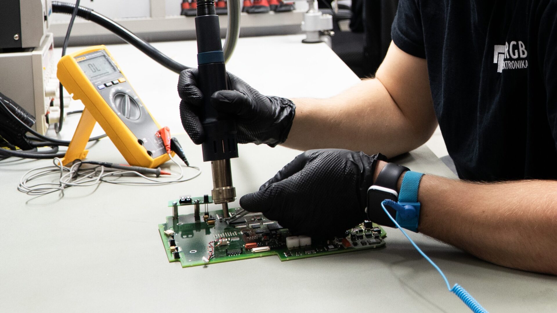 Teach pendant repair at Neethsel HK