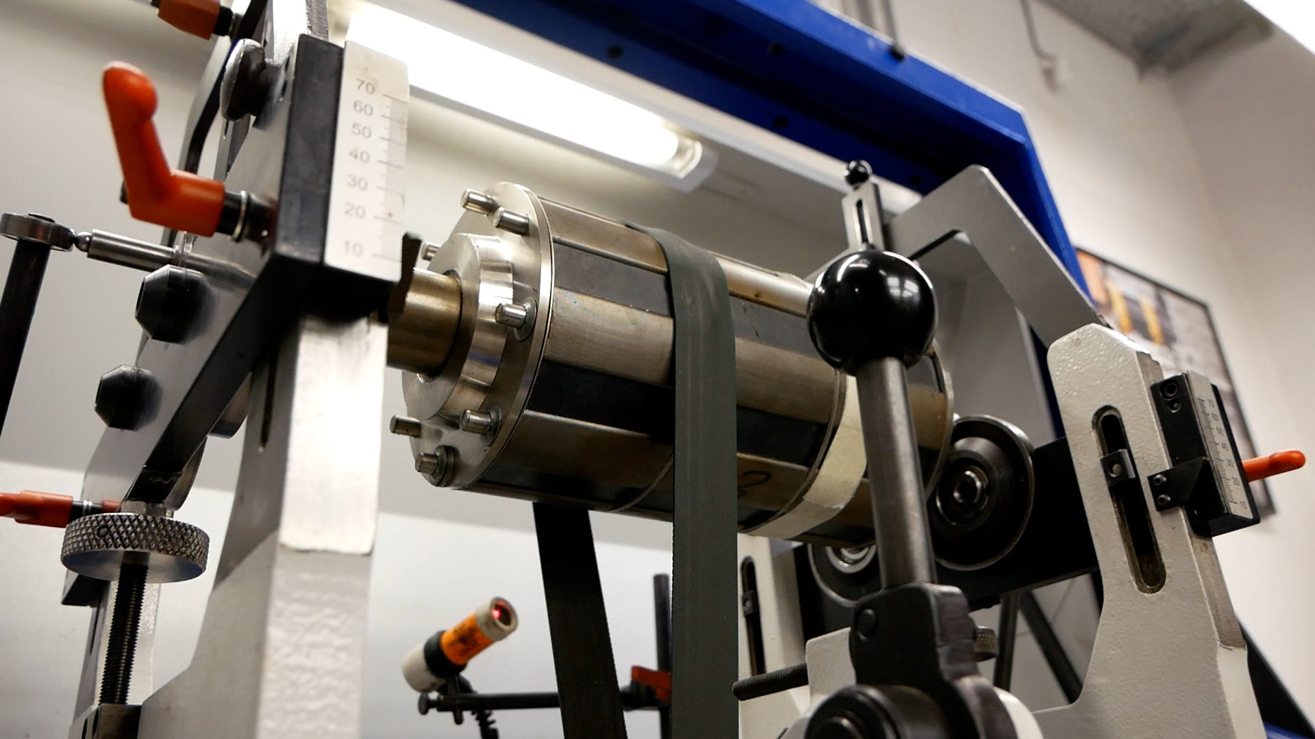 Servo motor repair on site at Neethsel HK